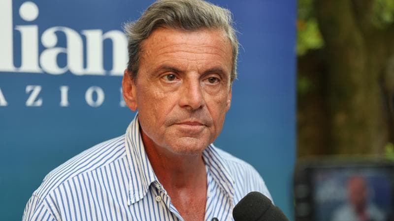 “Vannacci invitato in pompa magna”. Calenda non va a Cernobbio