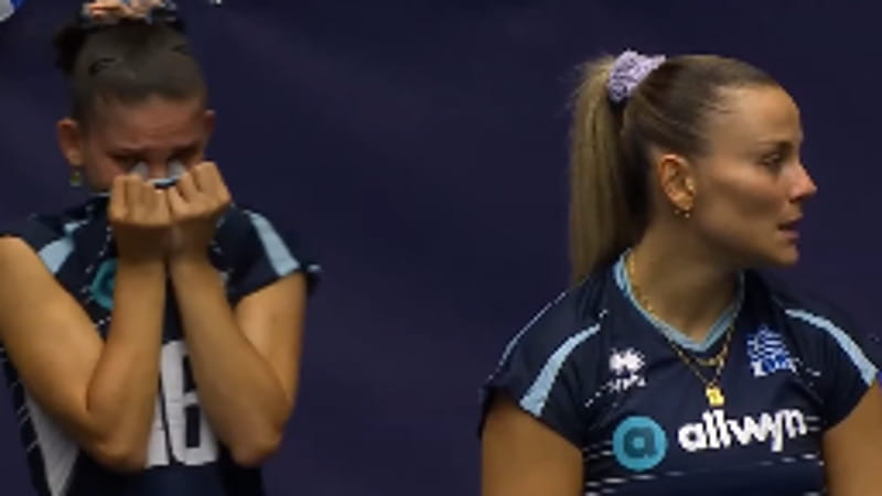 Infortunio shock agli Europei femminili di volley durante il quarto Serbia-Grecia1