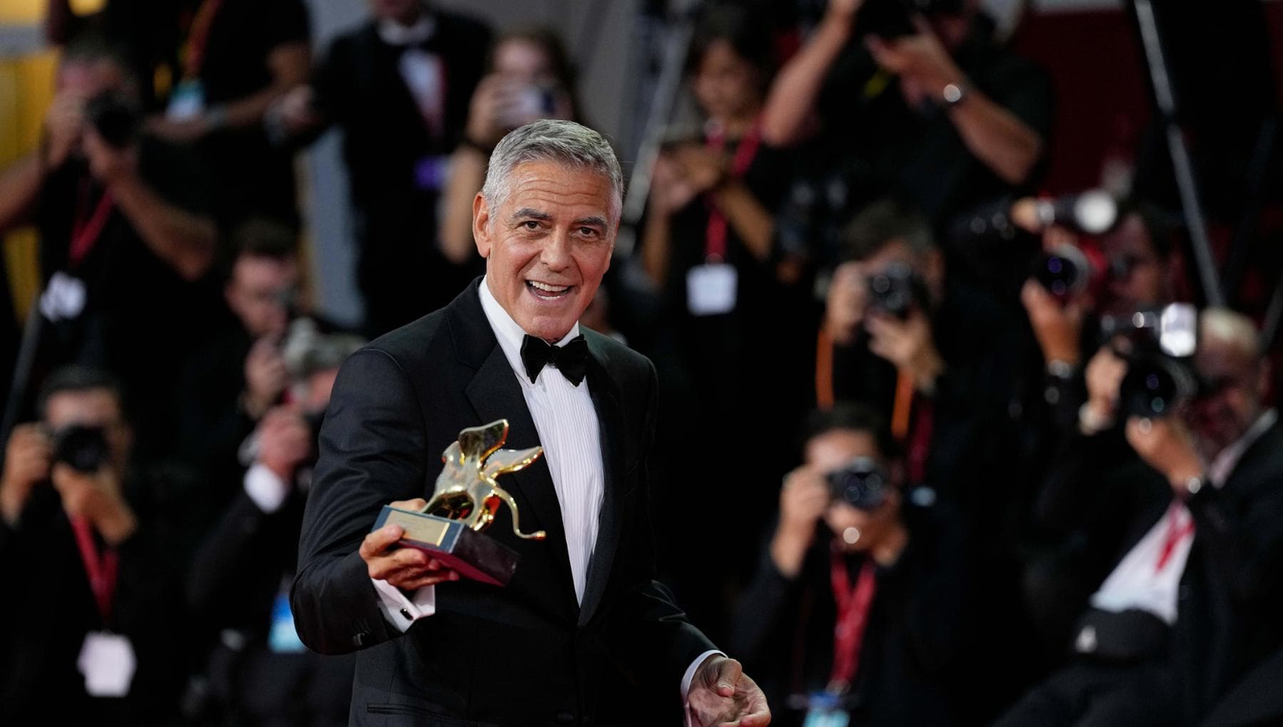 con george clooney la mostra di venezia 232 politica america guidata da incapaci da Repubblica.it con george clooney la mostra di venezia 232 politica america guidata da incapaci