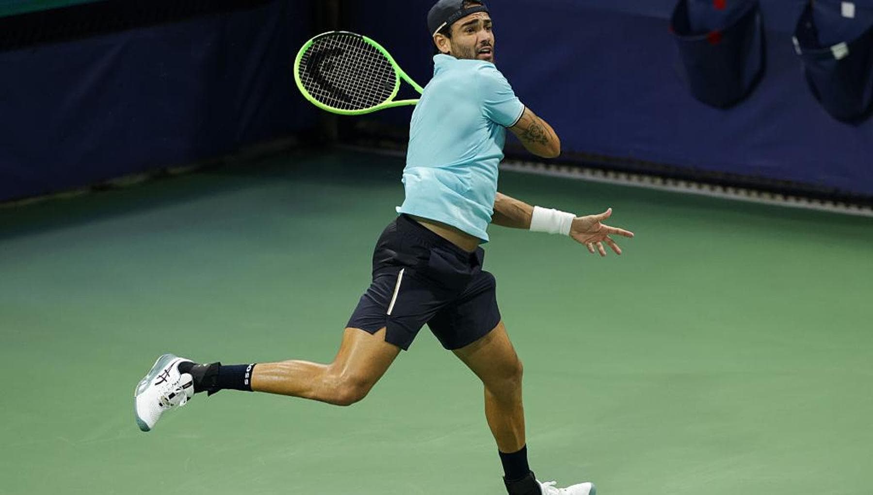 delusione berrettini eliminato da navone si fa rimontare e cede in 4 set da Repubblica.it delusione berrettini eliminato da navone si fa rimontare e cede in 4 set