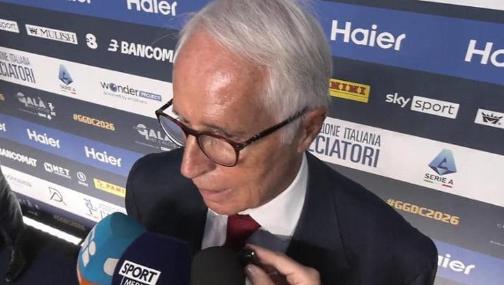 Calcio, Malagò: "Infantino? Sarebbe autolesionismo andare contro la Uefa"