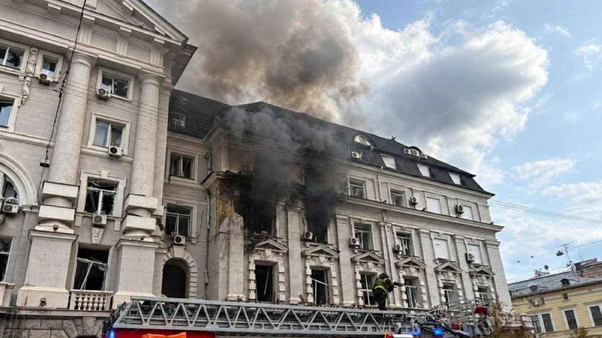 Raid russo contro gli di Kiev. Trump: “Putin non colpirà la Nato”