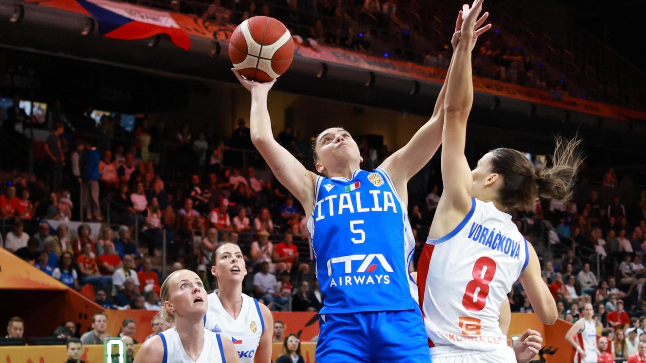 Matilde Villa trascina le azzurre all’esordio nel Mondiale, Italia-Repubblica Ceca 63-54