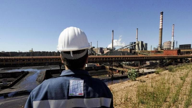 L’allarme dei sindacati per l’ex Ilva: “Fondi finiti, si muova il governo”