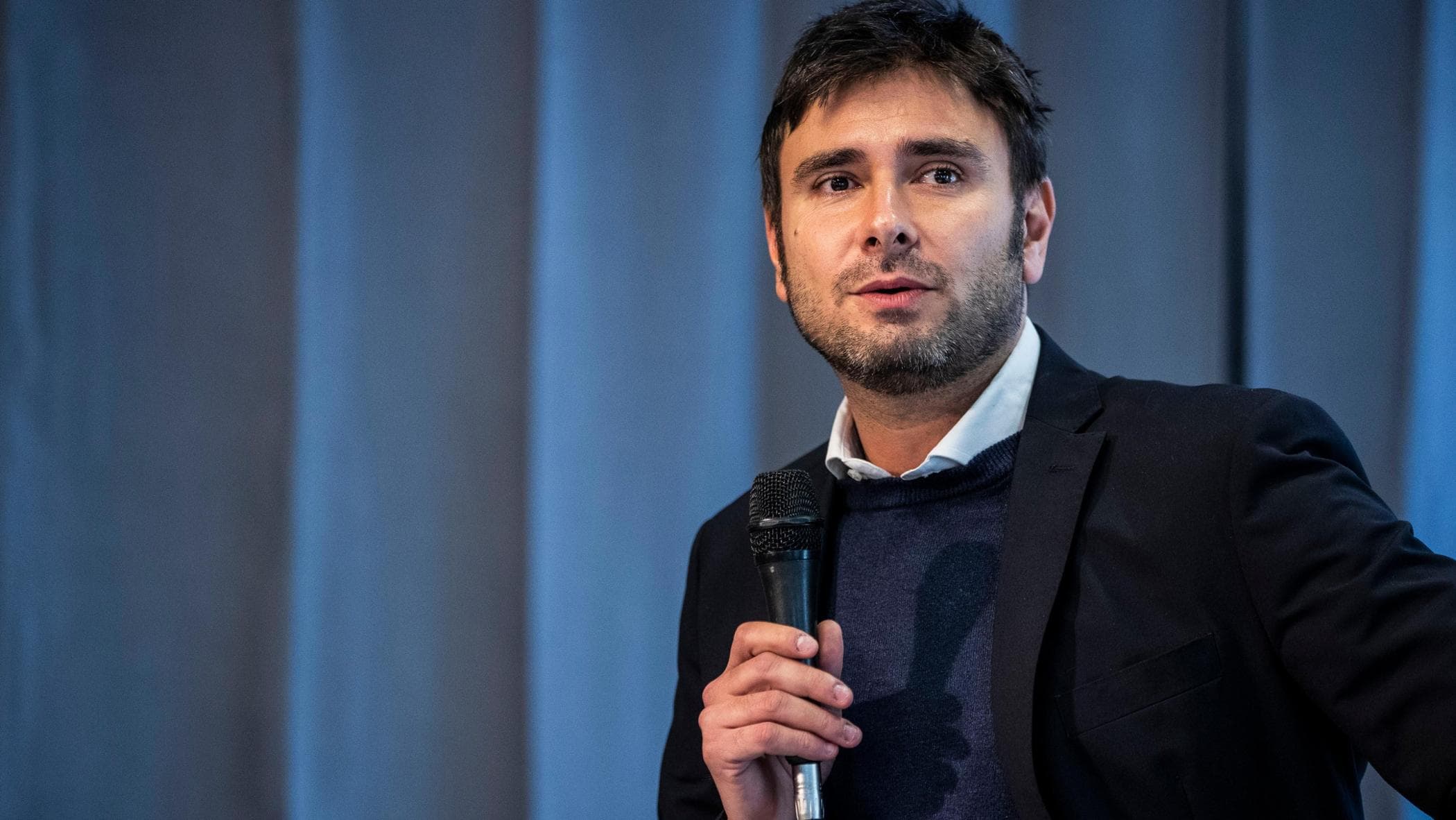 Di Battista, nuovi accertamenti dopo l’intervento. Amici e famiglia mantengono il riserbo