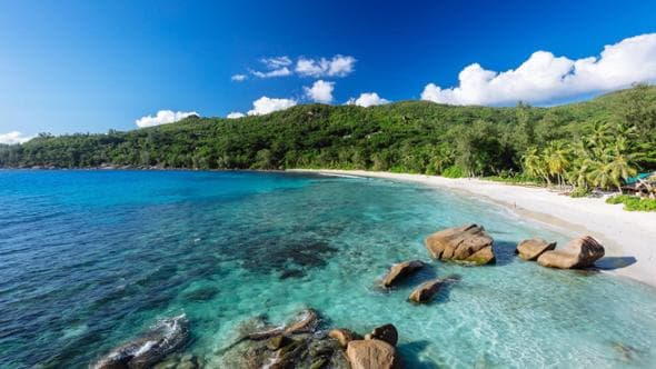 Seychelles oltre le spiagge: 8 trekking per scoprire il lato più selvaggio dell’arcipelago