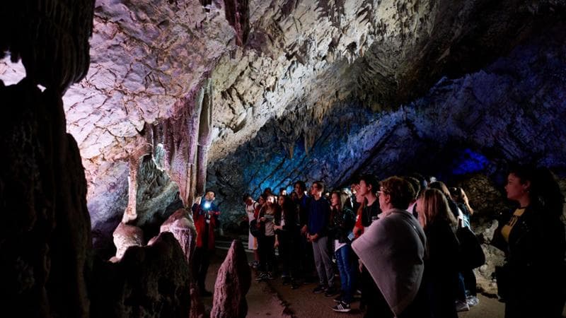 Nel cuore segreto della Terra. Le grotte da scoprire nella Giornata del Carsismo (e non solo)