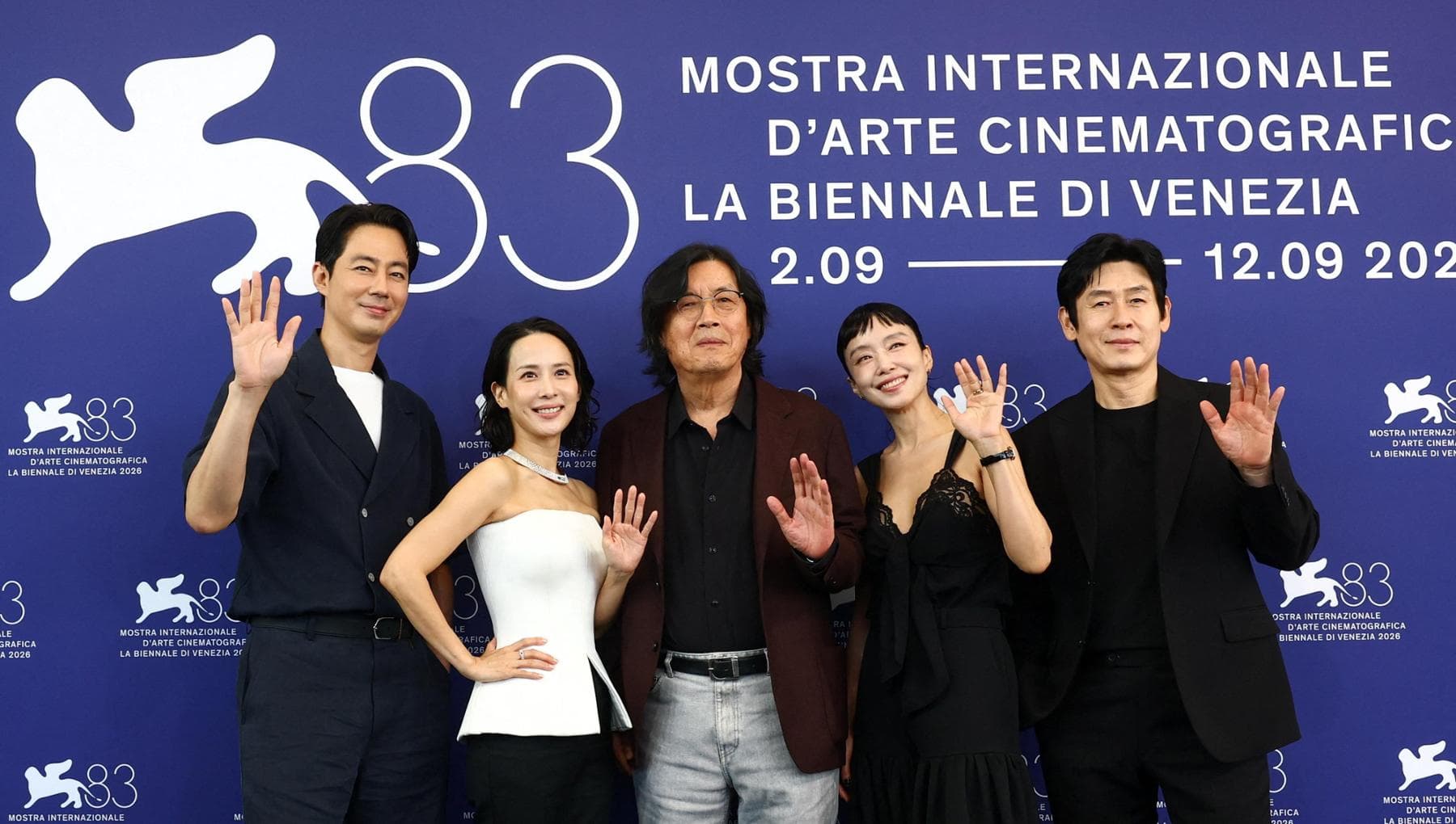 possible love a venezia 83 per lee chang dong la lotta di classe 232 uno scontro alla beef da Repubblica.it possible love a venezia 83 per lee chang dong la lotta di classe 232 uno scontro alla beef