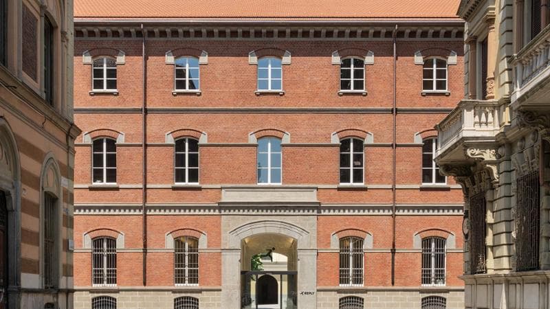 L'architettura originaria dell'ex Caserma De Sonnaz è stata preservata (foto A. Saletta, A. Bedini - DSL Studio)