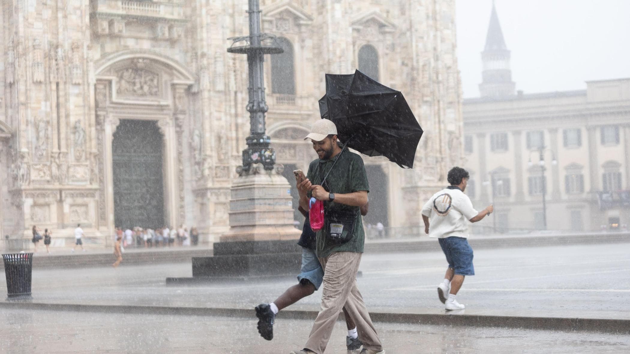 Addio al grande caldo: temporali e temperature intorno 20 gradi. “Ma non sarà un settembre freddo”