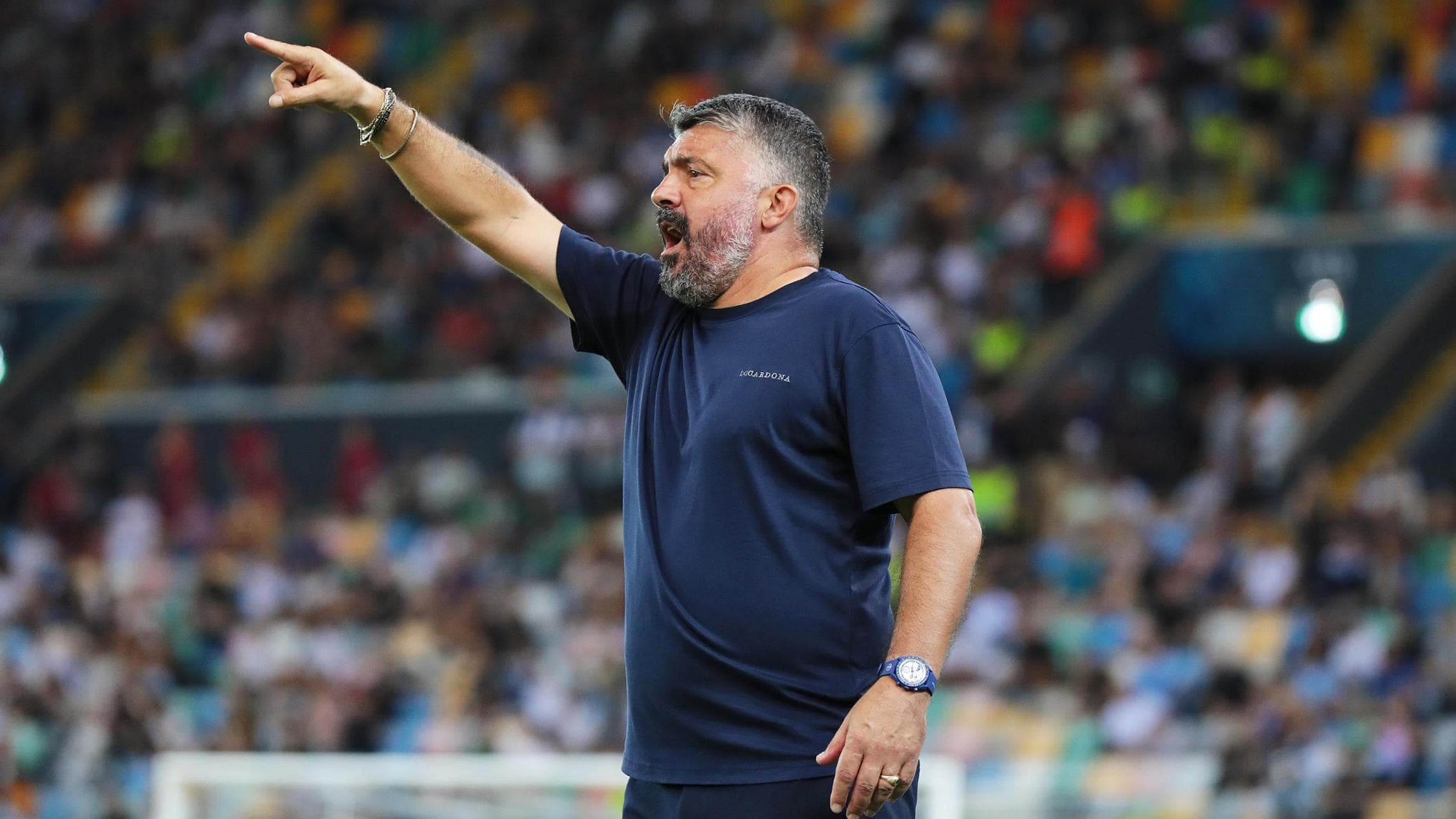 il paradosso della lazio senza tifosi e con il mercato vincolato gioca bene e guida il campionato da Repubblica.it il paradosso della lazio senza tifosi e con il mercato vincolato gioca bene e guida il campionato