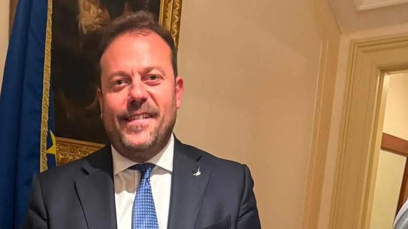 Anteprima: Il fedelissimo di Salvini attacca Romeo e Attilio Fontana: “Siete due irresponsabili”