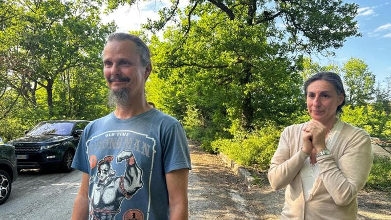 Famiglia nel bosco, procedimento disciplinare per l'assistente sociale: “Non è stata imparziale”