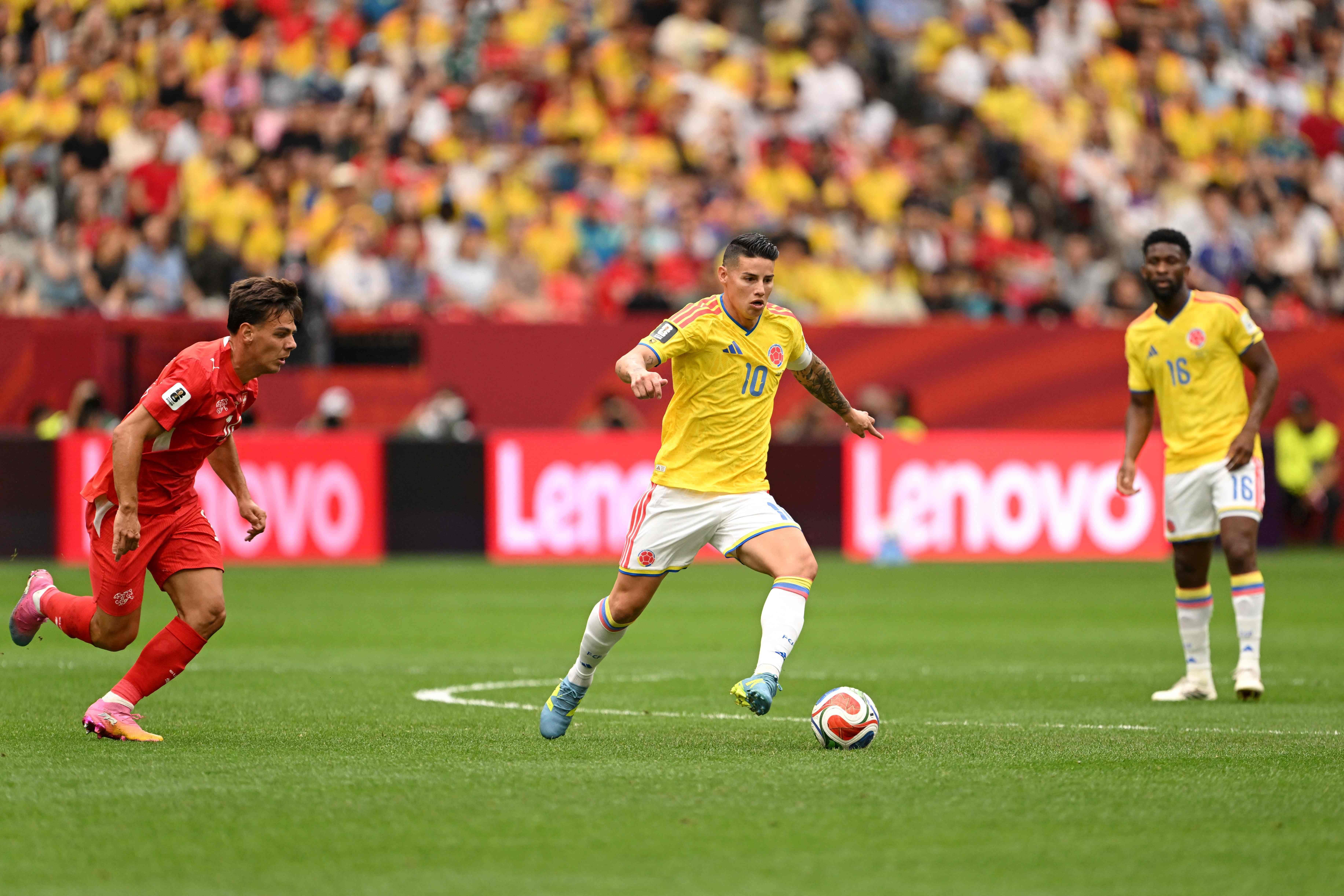 dal mondiale all8217avellino con james rodriguez riecco il format del campione in provincia da Repubblica.it dal mondiale all8217avellino con james rodriguez riecco il format del campione in provincia