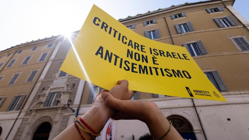 “Criticare Israele non è antisemitismo”, a Roma sit-in contro il ddl. Slitta il voto in commissione