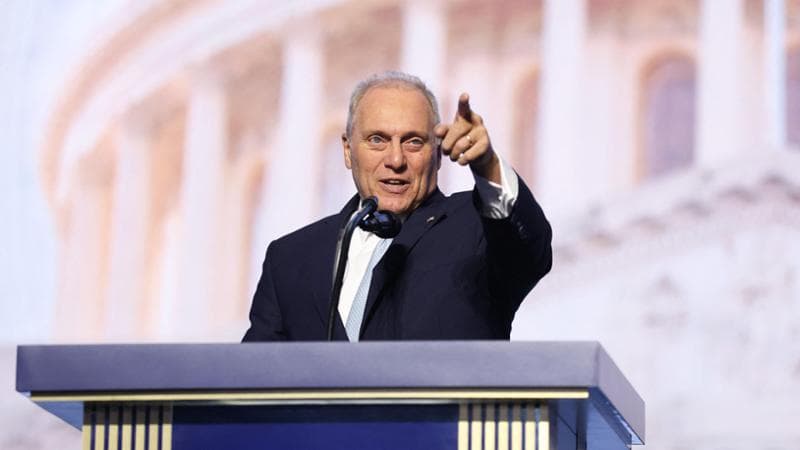 Il repubblicano Scalise: “I 5mila dollari arriveranno. Meloni? Tocca a lei il primo passo con Trump”