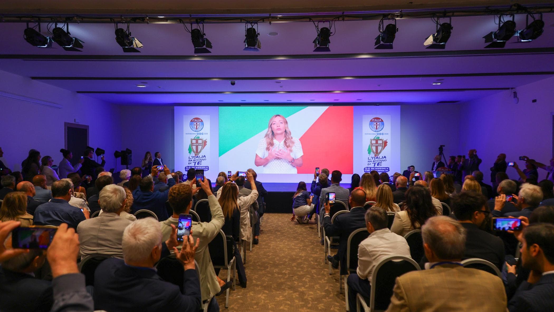 Il segnale di Meloni agli alleati: “La legislatura non è finita” Il segnale di Meloni agli alleati: “La legislatura non è finita”