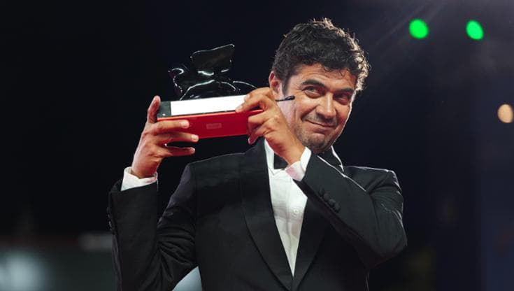 Riccardo Scamarcio: “Dedico questo premio a tutti i padri del mondo, anche al mio”