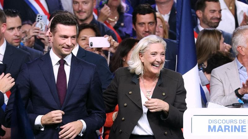 Anteprima: Francia, primo comizio di Le Pen la destra francese ritrova la sua “padrona”