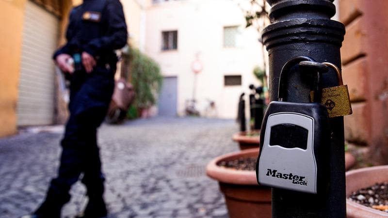 Affitti brevi, dal tetto alle notti alle tasse più alte: tutte le “armi” in mano ai comuni