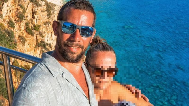 Si sporge per fare una foto delle Dolomiti e precipita in un dirupo. Muore turista 43enne