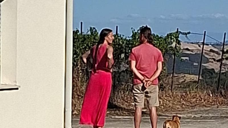 La famiglia nel bosco, troppe persone: salta l’incontro a casa tra Nathan, Catherine e i bambini
