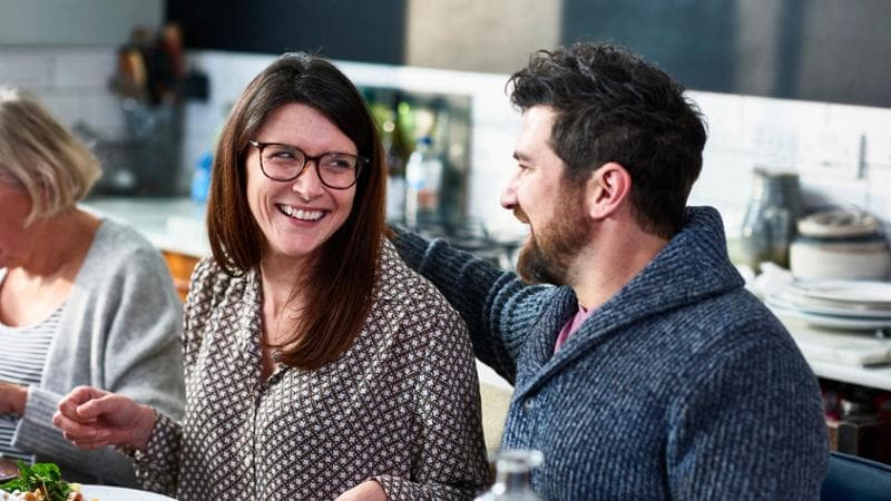 La tavola alimenta le conversazioni e favorisce le relazioni