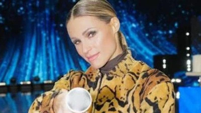 Torna il karaoke, tv da catena di montaggio
