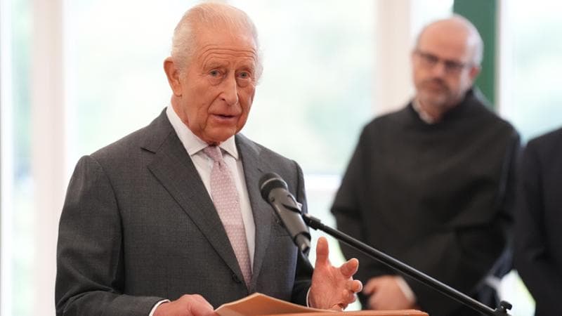 Il monito di Re Carlo ai giganti dell’Ia: “Resti al servizio dell’umanità”
