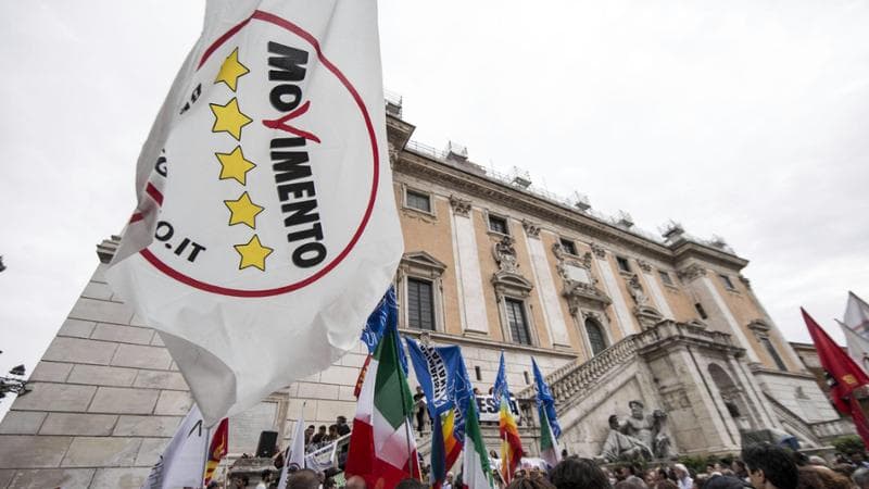 M5S, ecco le proposte: stop alle armi a Kiev e al piano di riarmo Ue. Sì al Reddito, no patrimoniale