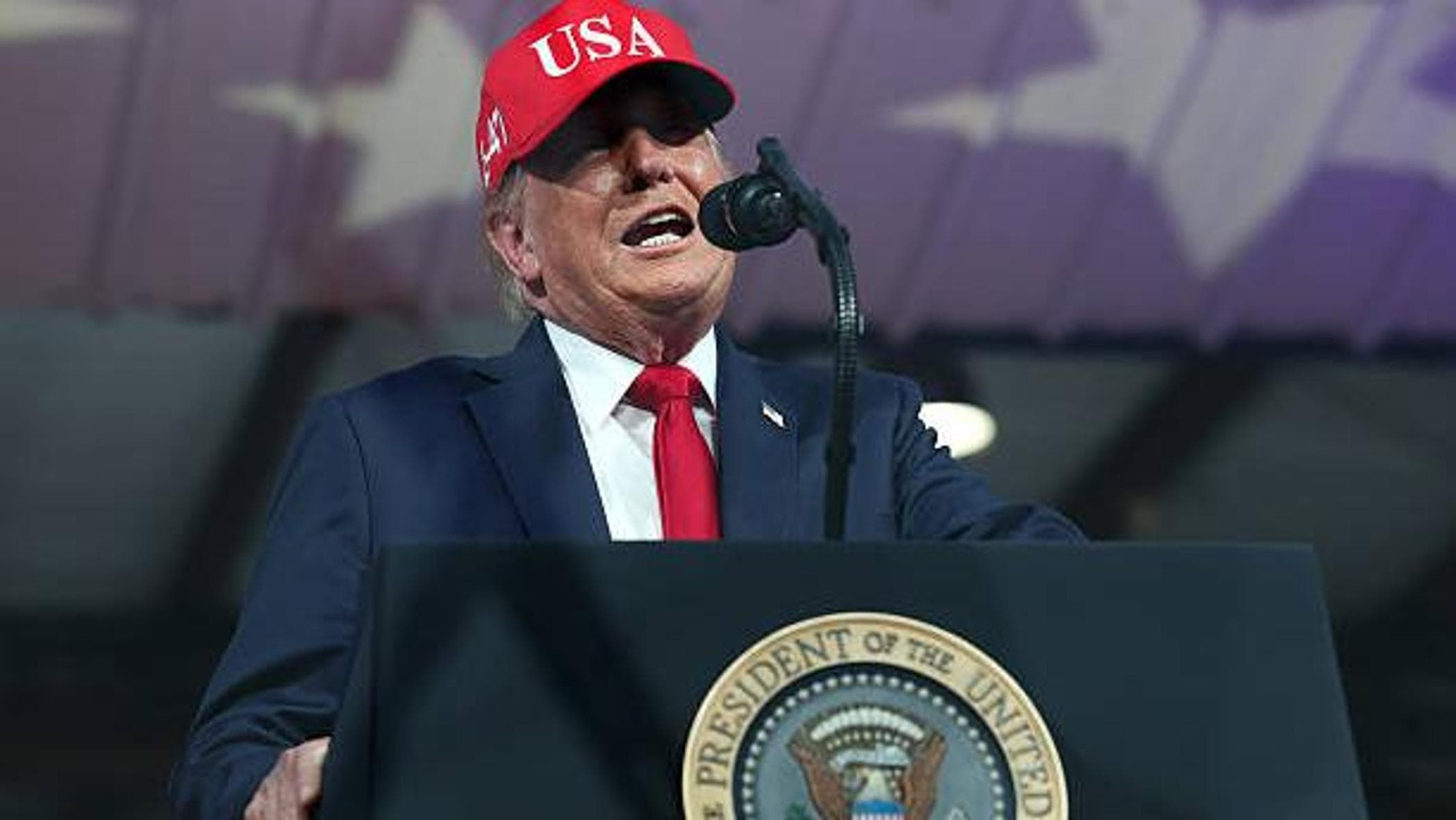 trump bandisce dalla casa bianca cnn msnow e politico per aver riportato notizie false da Repubblica.it trump bandisce dalla casa bianca cnn msnow e politico per aver riportato notizie false