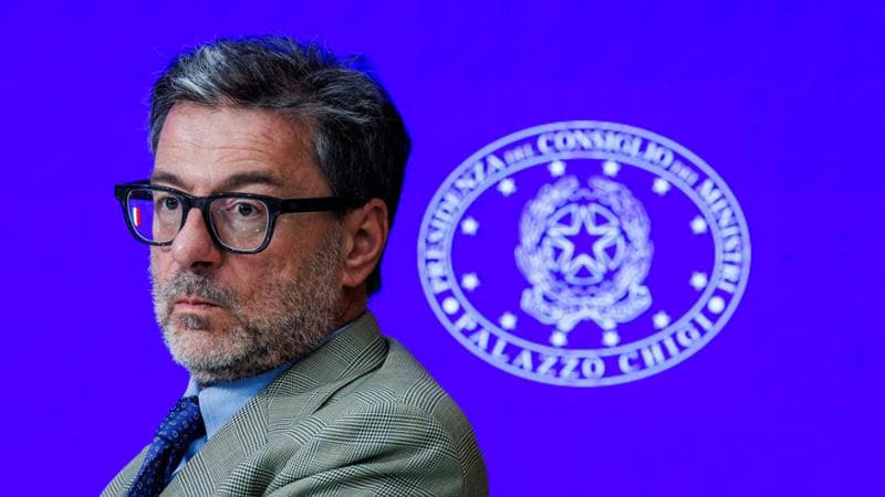 Allarme bollette di Giorgetti: “Lo shock energetico è il problema numero uno”