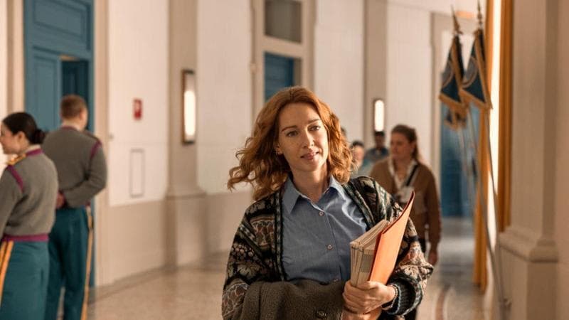 Cristiana Capotondi: “Io prof di filosofia in una scuola militare, rappresento lo spirito critico”