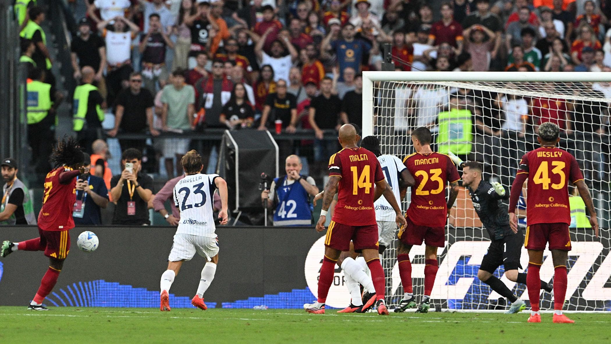 Roma-Inter, il secondo gol di Koné prima annullato e poi convalidato: ecco cosa è successo