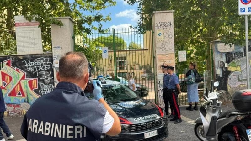 Roma, l’istituto dove un alunno ha accoltellato la prof