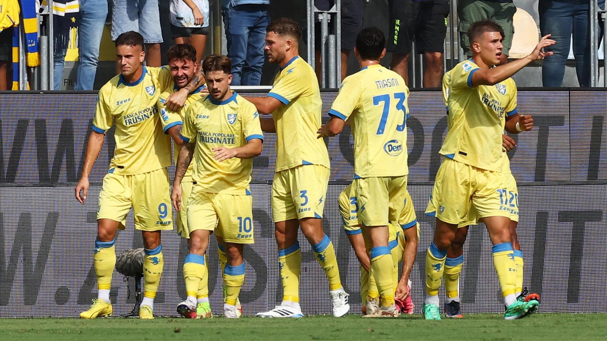 frosinone da impazzire cal242 e kvernadze stendono il como 2 0 da Repubblica.it frosinone da impazzire cal242 e kvernadze stendono il como 2 0