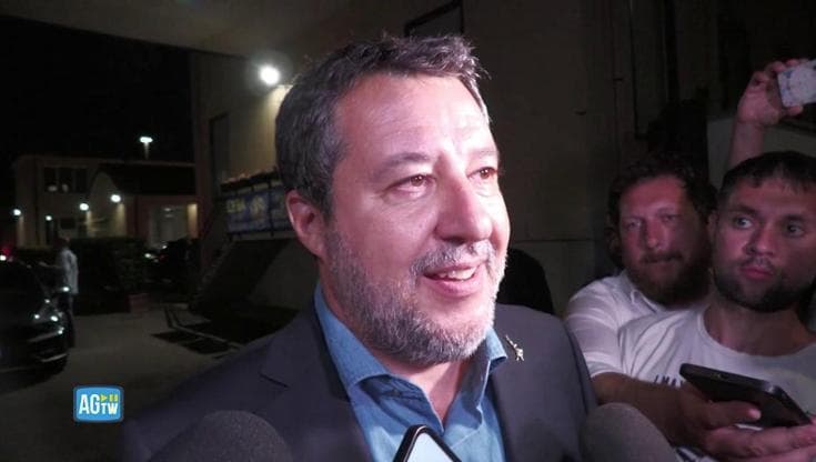Congresso Lega, Salvini: "Non c'è ancora data ma ho chiesto di fare in fretta. Dove? Spero a Milano"