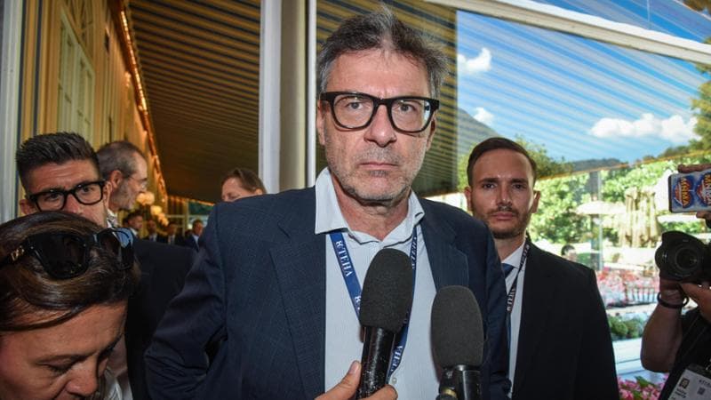 L’avviso di Giorgetti sul debito fuori controllo. Spunta il tesoretto Pnrr