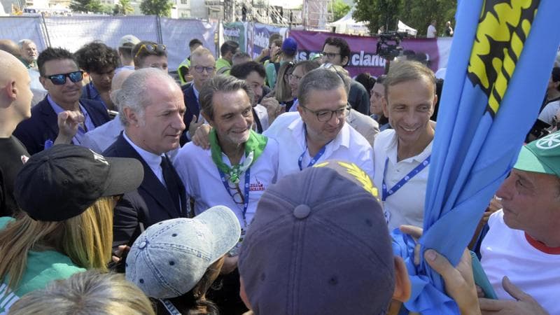 Luca Zaia, Attilio Fontana, Maurizio Fugatti e Massiliano Fedriga a Pontida
