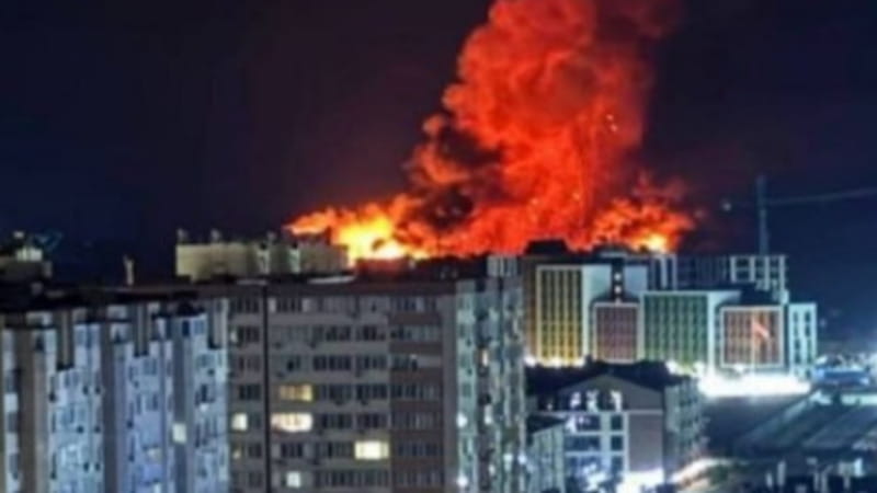 Kiev e Odessa sotto i missili russi, almeno due morti. La risposta di Putin al discorso di Zelensky all’Onu