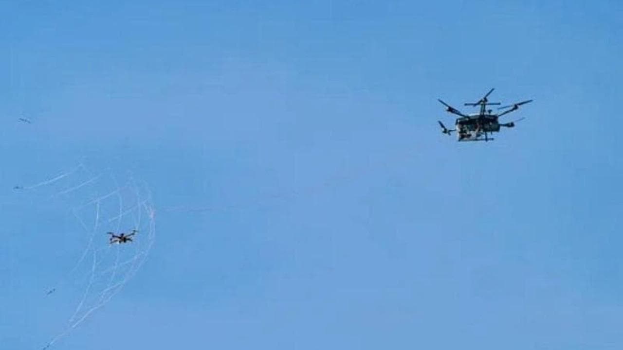 la minaccia della flotta ombra russa cos236 i droni possono colpire l8217italia da Repubblica.it la minaccia della flotta ombra russa cos236 i droni possono colpire l8217italia