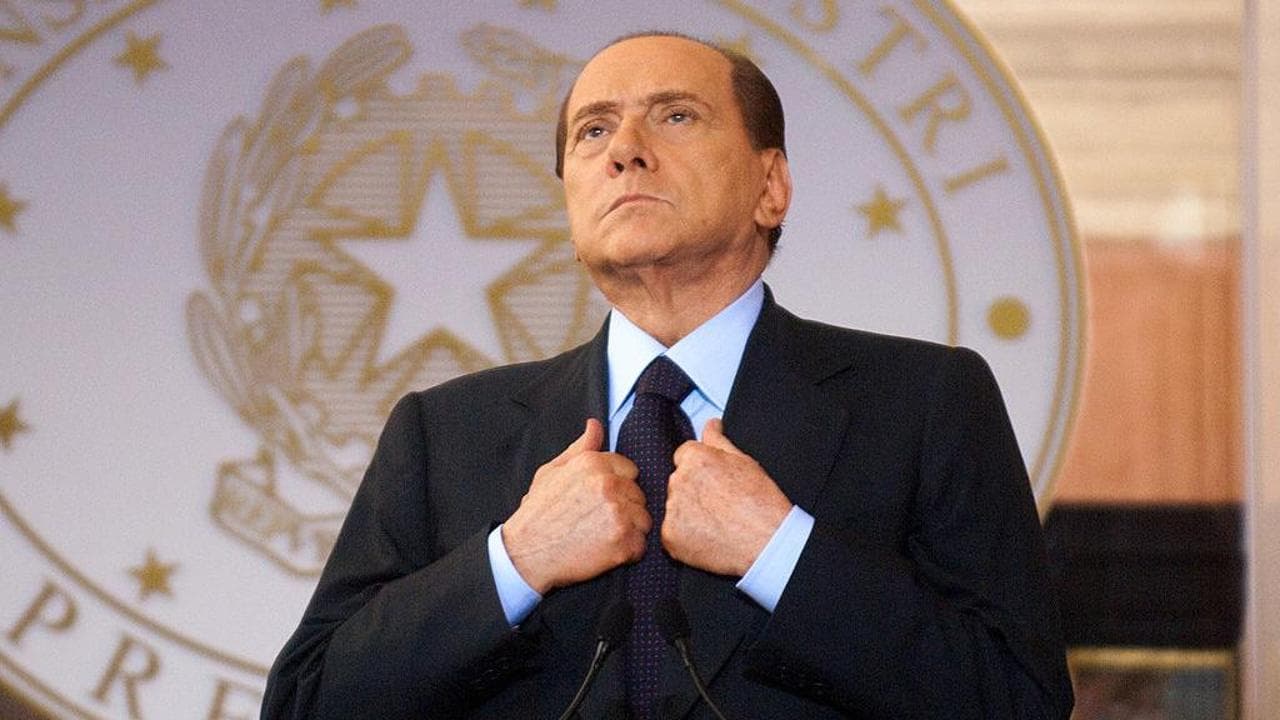 La verità, vi prego Canone Rai, la chimera di Bossi e Berlusconi e il taglio bluff