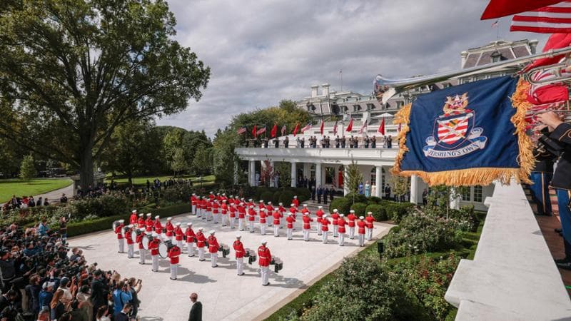 Trump riceve Xi in pompa magna. Il leader cinese: “Evitiamo la trappola di Tucidide”