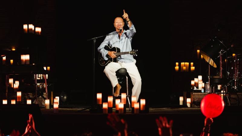 Antonacci, la magia di Pompei e il nuovo disco. “Sono un cantautore baciato dal pop”