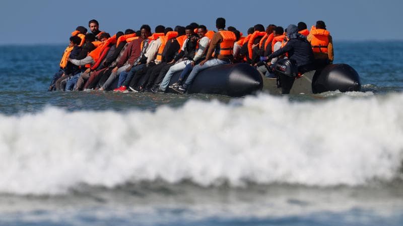 Migranti, Piantedosi smentito: dai Balcani sbarchi aumentati del 31%. Ecco i dati