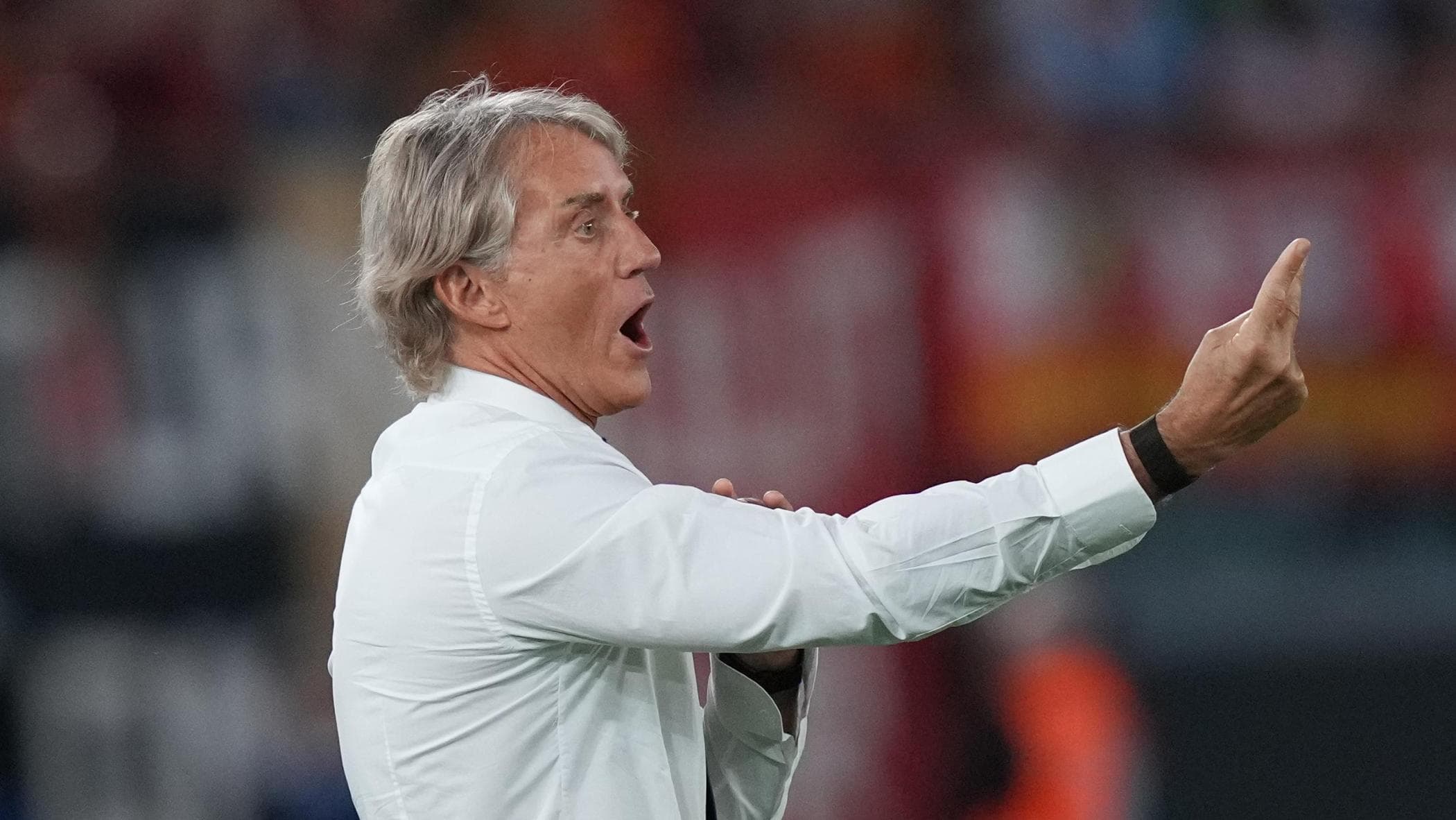 Mancini non perde la fiducia: “Bravi nel secondo tempo”. Di Lorenzo: “Ingiusto massacrarci subito”
