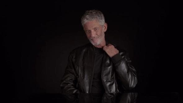 "Questo non è Brad Pitt": lo spot autoironico di Fiorello per lanciare la sua nuova trasmissione