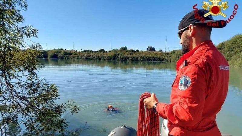 Venezia, un’auto esce di strada e si inabissa nel fiume Livenza. Disperso il cacciatore alla guida