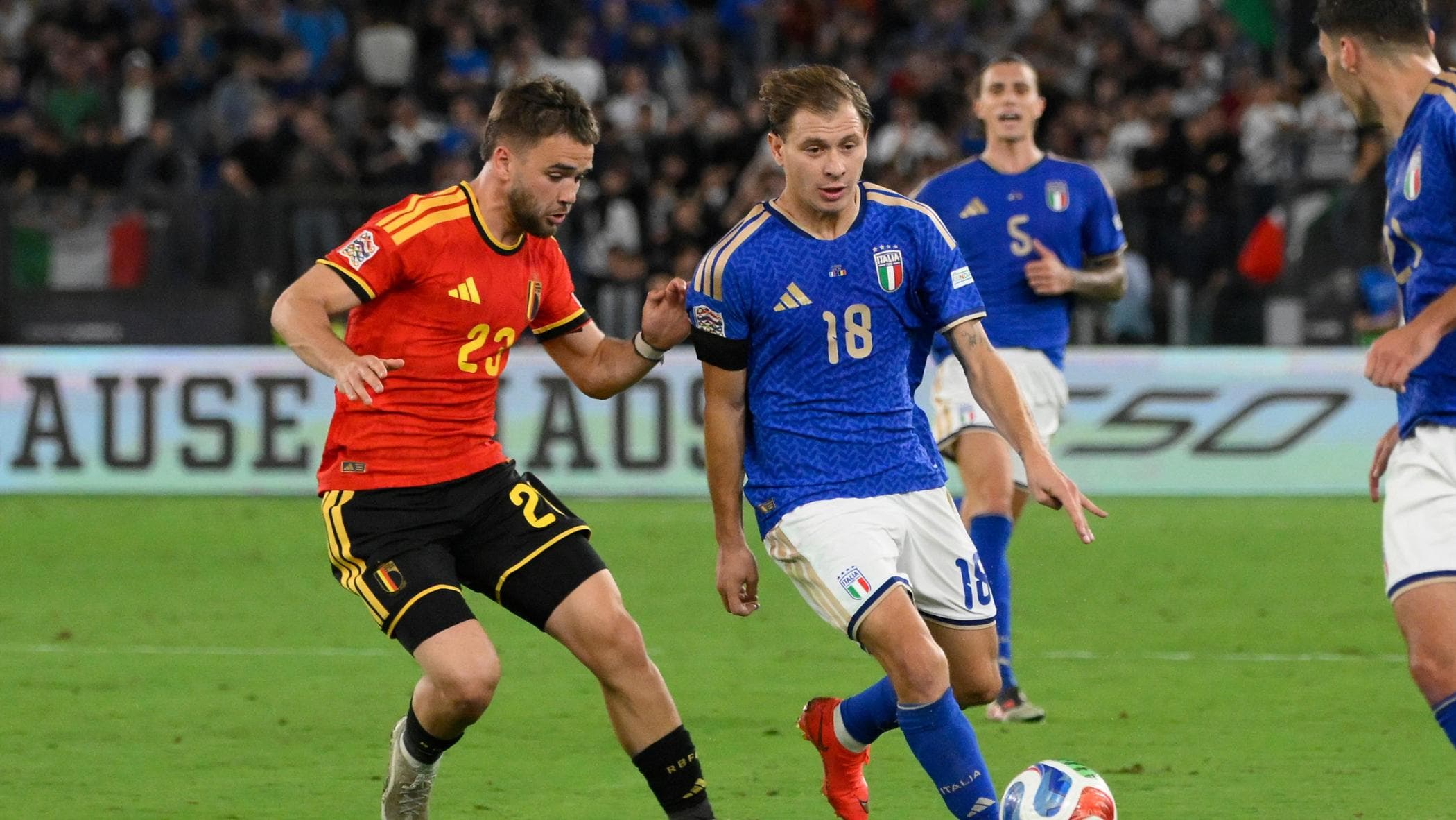 niente turchia per dieci azzurri mancini lascia a casa anche barella e mancini da Repubblica.it niente turchia per dieci azzurri mancini lascia a casa anche barella e mancini