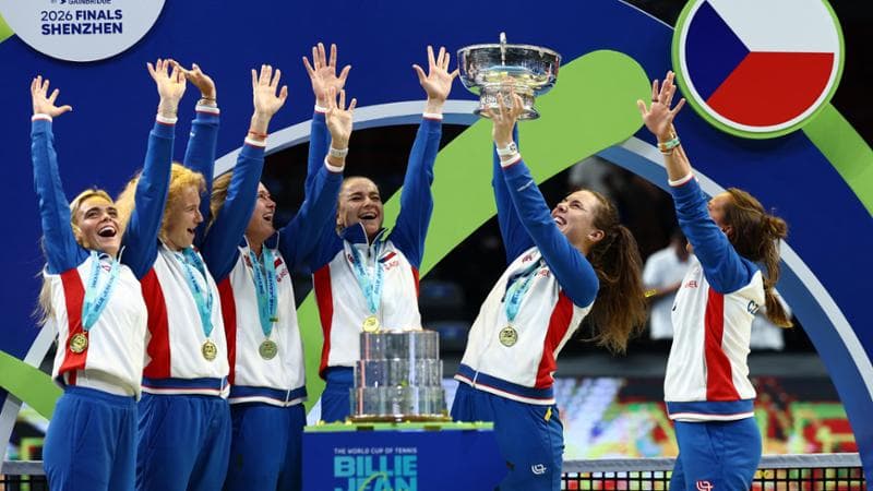 La Repubblica Ceca festeggia la vittoria della BJK Cup